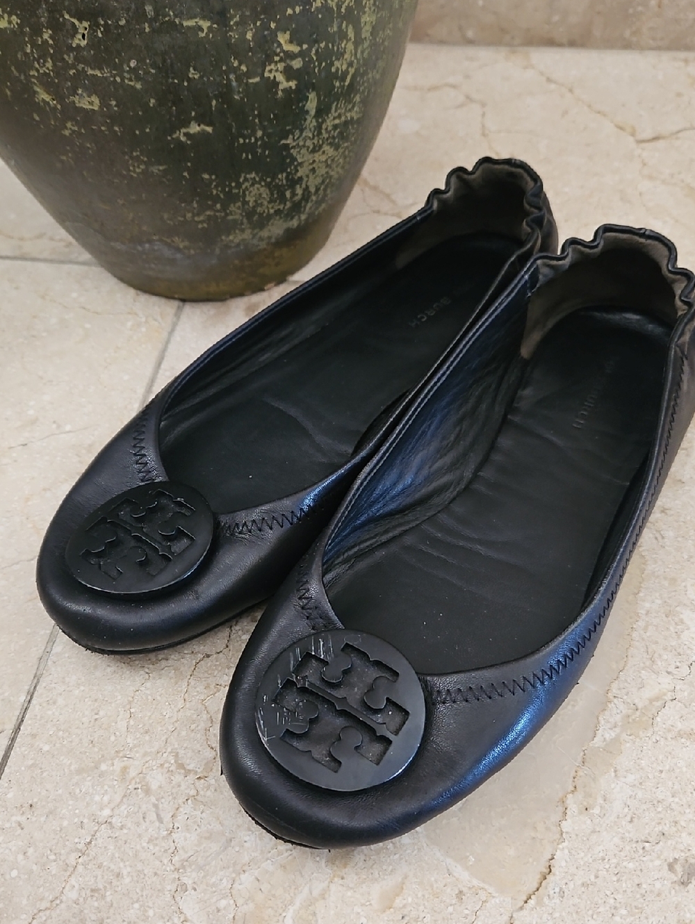 Tory Burch Leather Women's Ballet Flats with Logo Medallion - Picture 2 of 16
